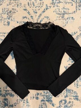 Amazon Women's Black Long Sleeve V-Neck Lace Trim Top